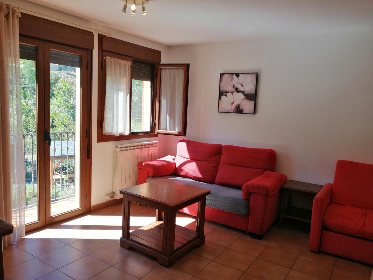 Apartamentos Mobison Salinas de Bielsa Buitenkant foto